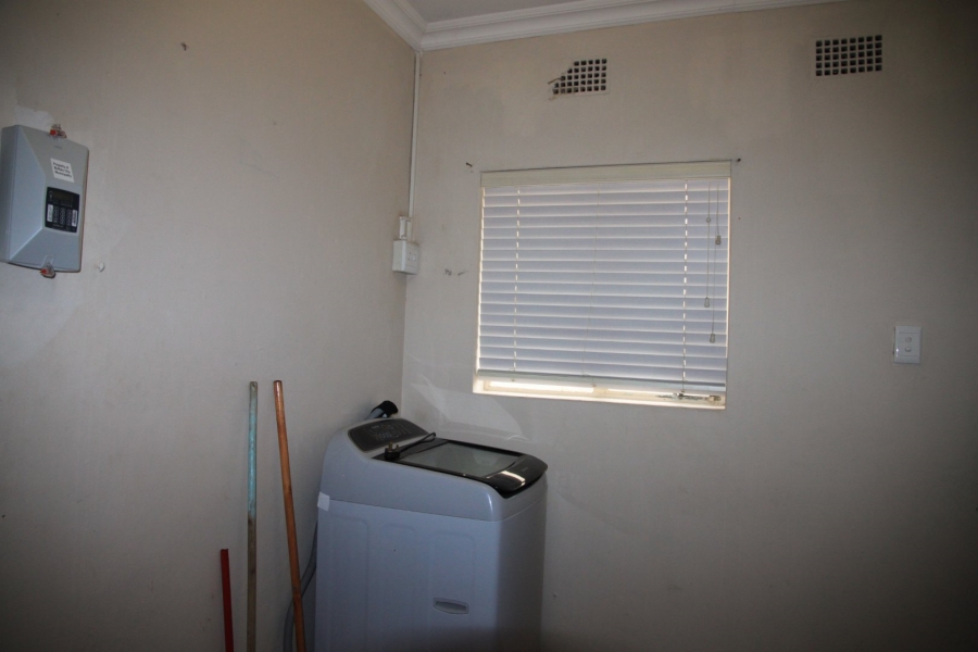  Bedroom Property for Sale in Sunnyridge Eastern Cape